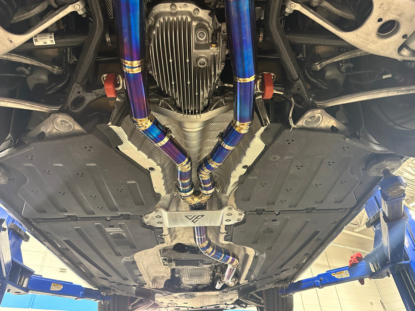 G8x M3 / M4 Extended Mid Brace